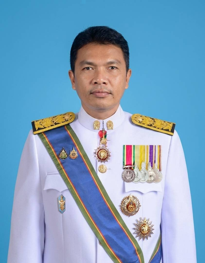 นายปัทวี บัวทอง